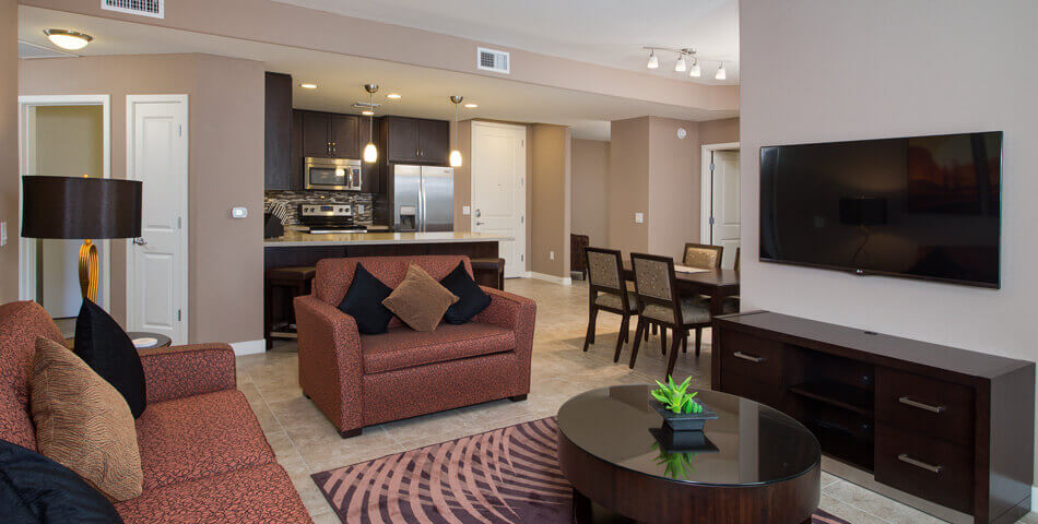 2 Bedroom Condos for rent in Phoenix - living room